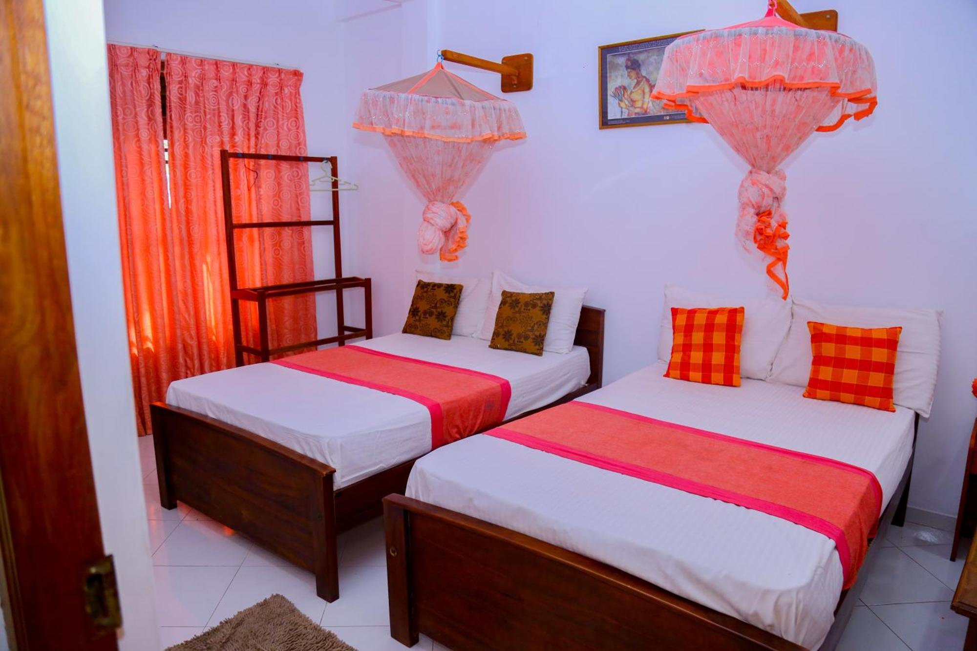 Canal Side Guest House Polonnaruwa Zewnętrze zdjęcie