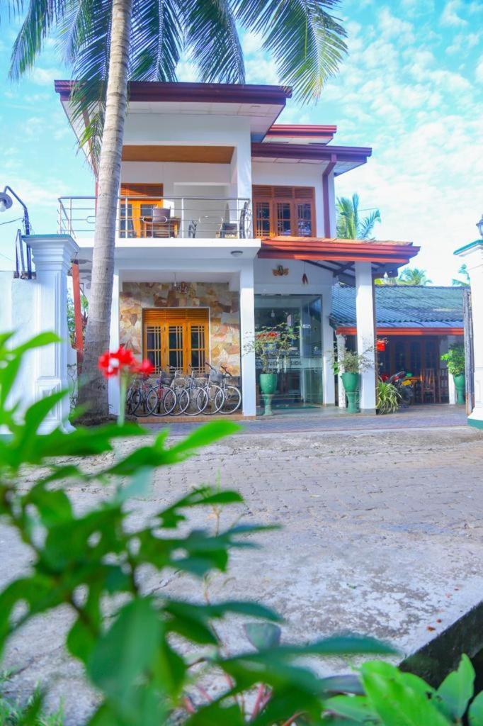 Canal Side Guest House Polonnaruwa Zewnętrze zdjęcie